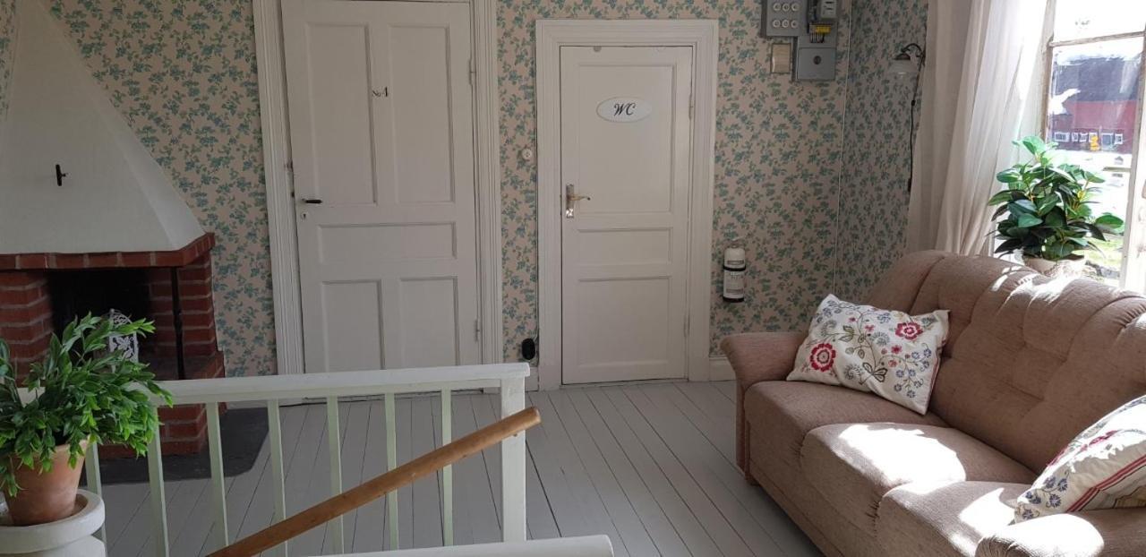 Dohnafors Sommarhem Hostel Askersund Buitenkant foto